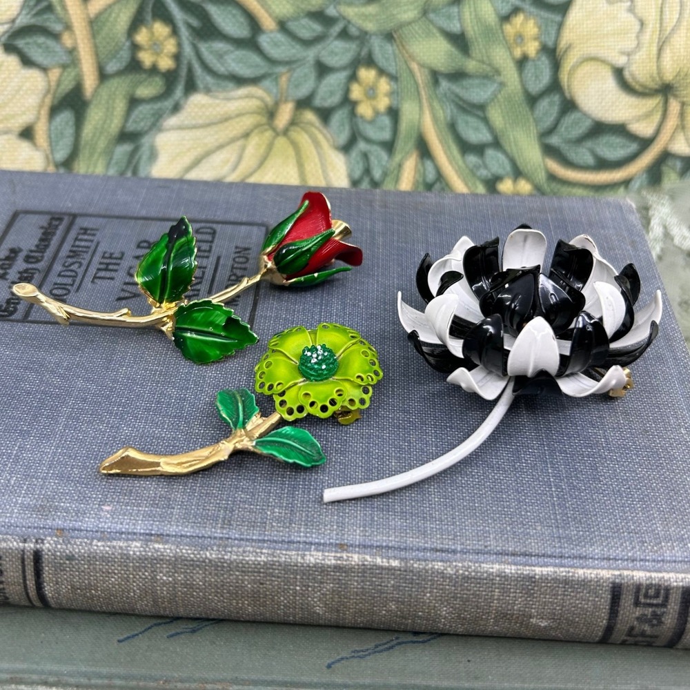 Vintage Metal Enamel Painted Mod Flower Brooch Lot of 3 Floral